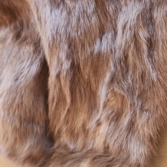 VINTAGE FORBES & WALLACE FUR STOLE - Picture 12 of 16